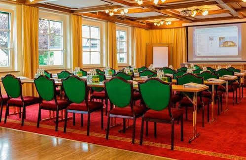 Hubertushof Hotel 4*